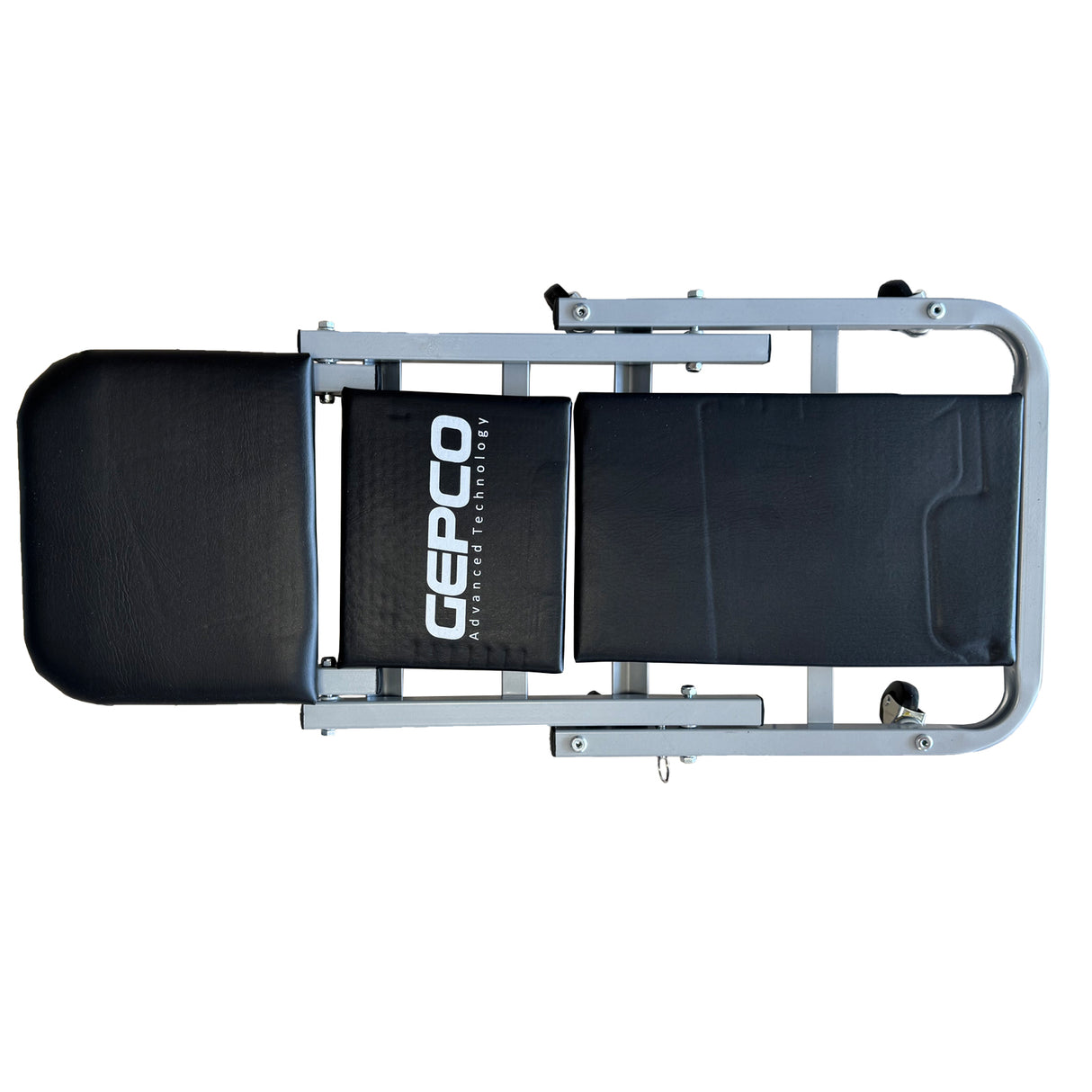 Ensemble planche à roulettes + tabouret