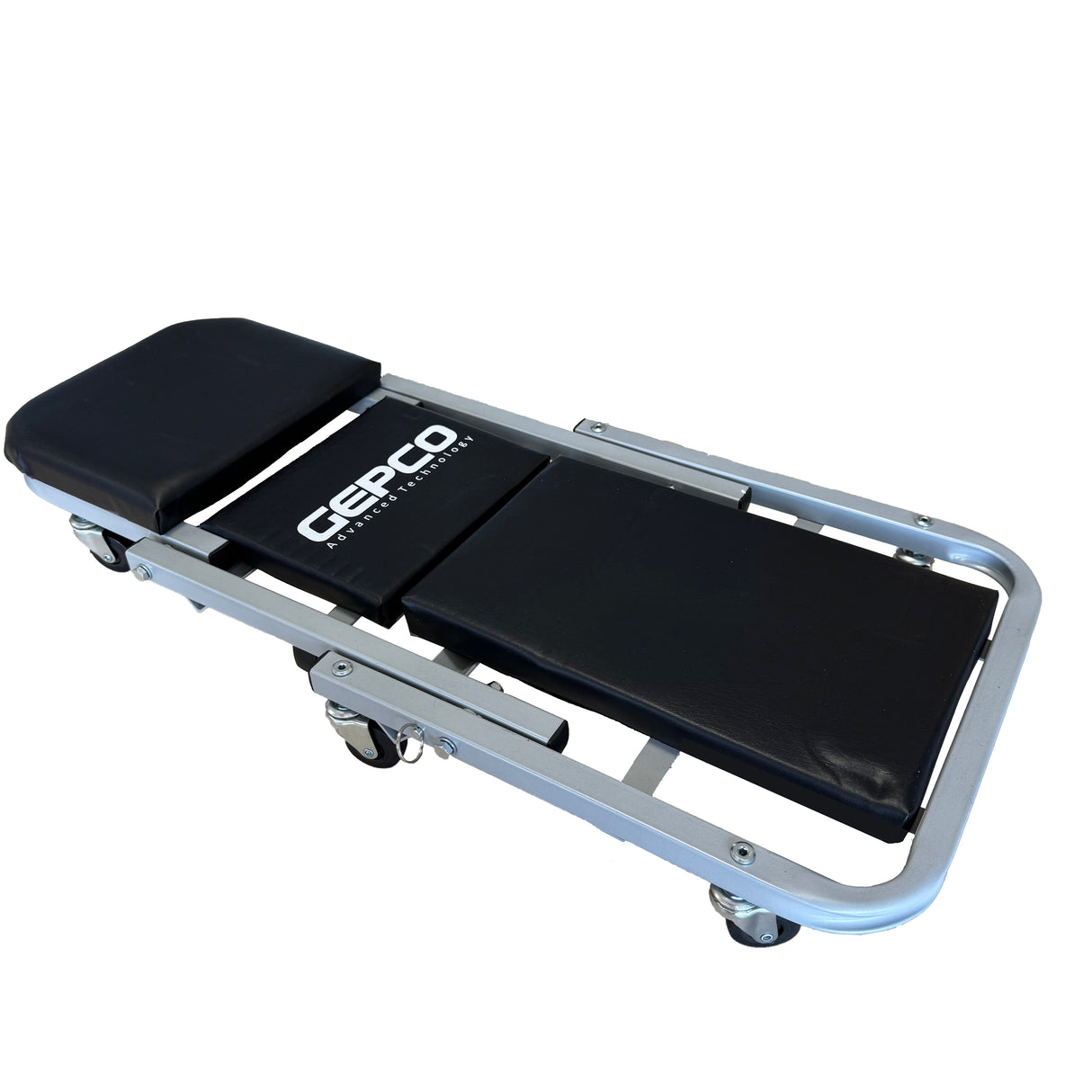 Ensemble planche à roulettes + tabouret