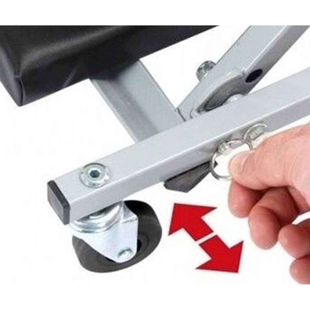 Ensemble planche à roulettes + tabouret