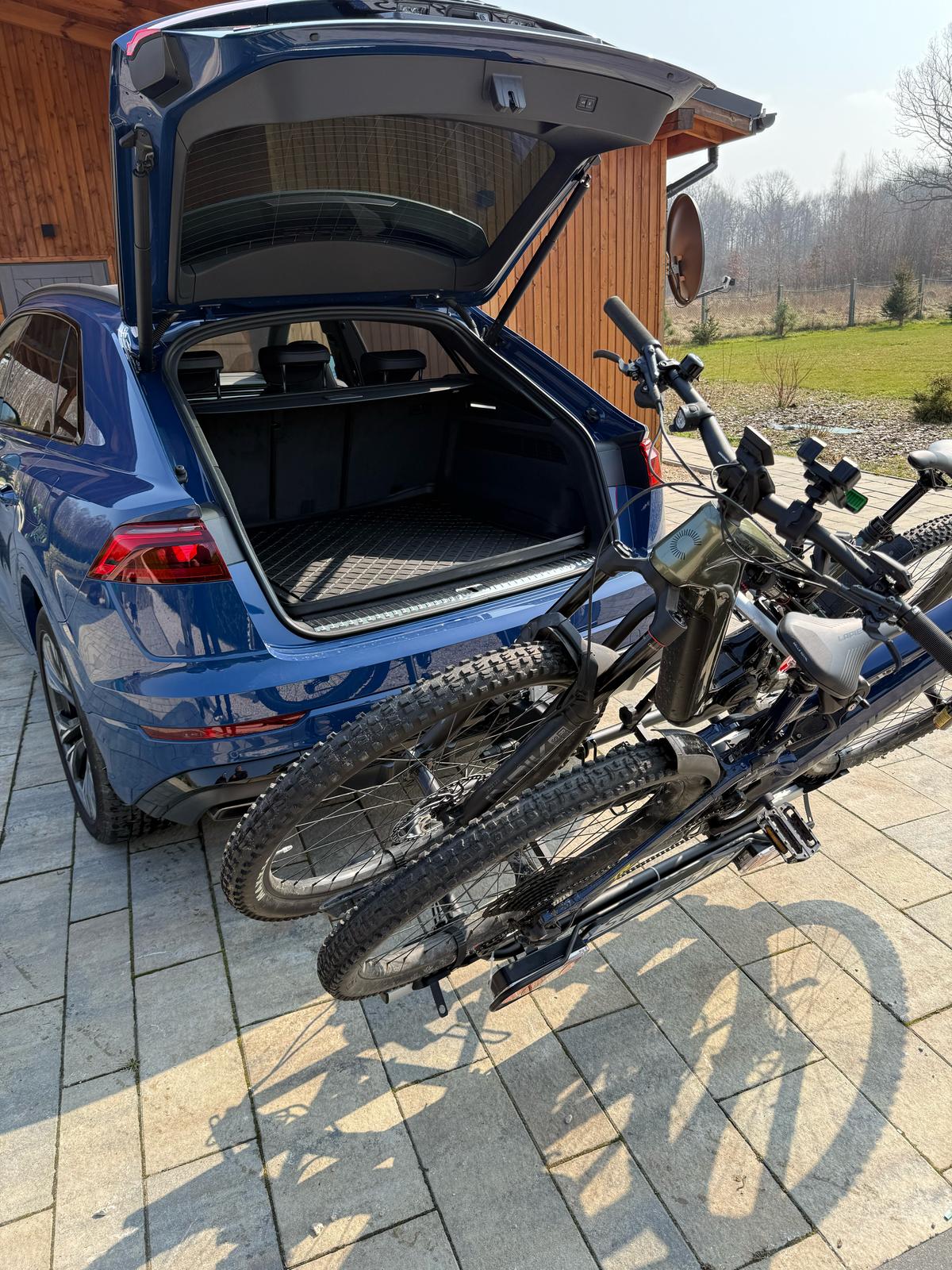 Porte-vélos GEPCO pour 2 vélos Porte-vélos arrière pour vélos électriques avec barre de remorquage 60 kg